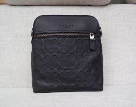 Picture of Coach Mens Bags _SKUfw87981882fw